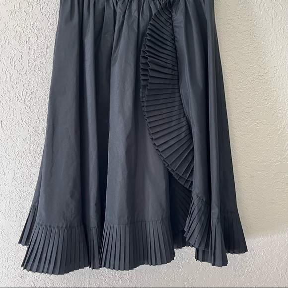 Vintage Armani women’s accordion hem circle skirt, 6, black - Picture 6 of 6